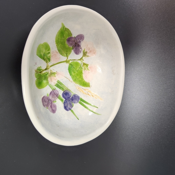 Salt marsh pottery botanical flower bowl handpainted darthmouth Mass. signed - Picture 6 of 9